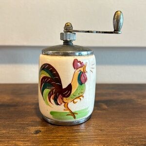 Metlox PoppyTrail Vernon Kilns California Pottery KAY-DEE Rooster Pepper Mill